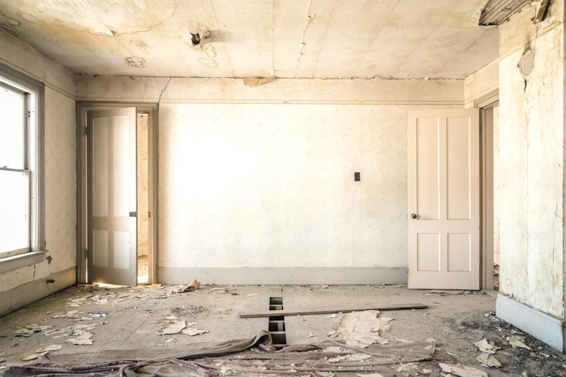 Chantier intérieur professionnel — rénovation et travaux SCCL